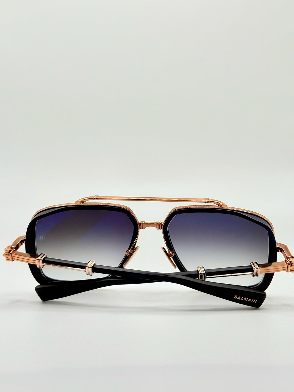 Officier Black/Gold