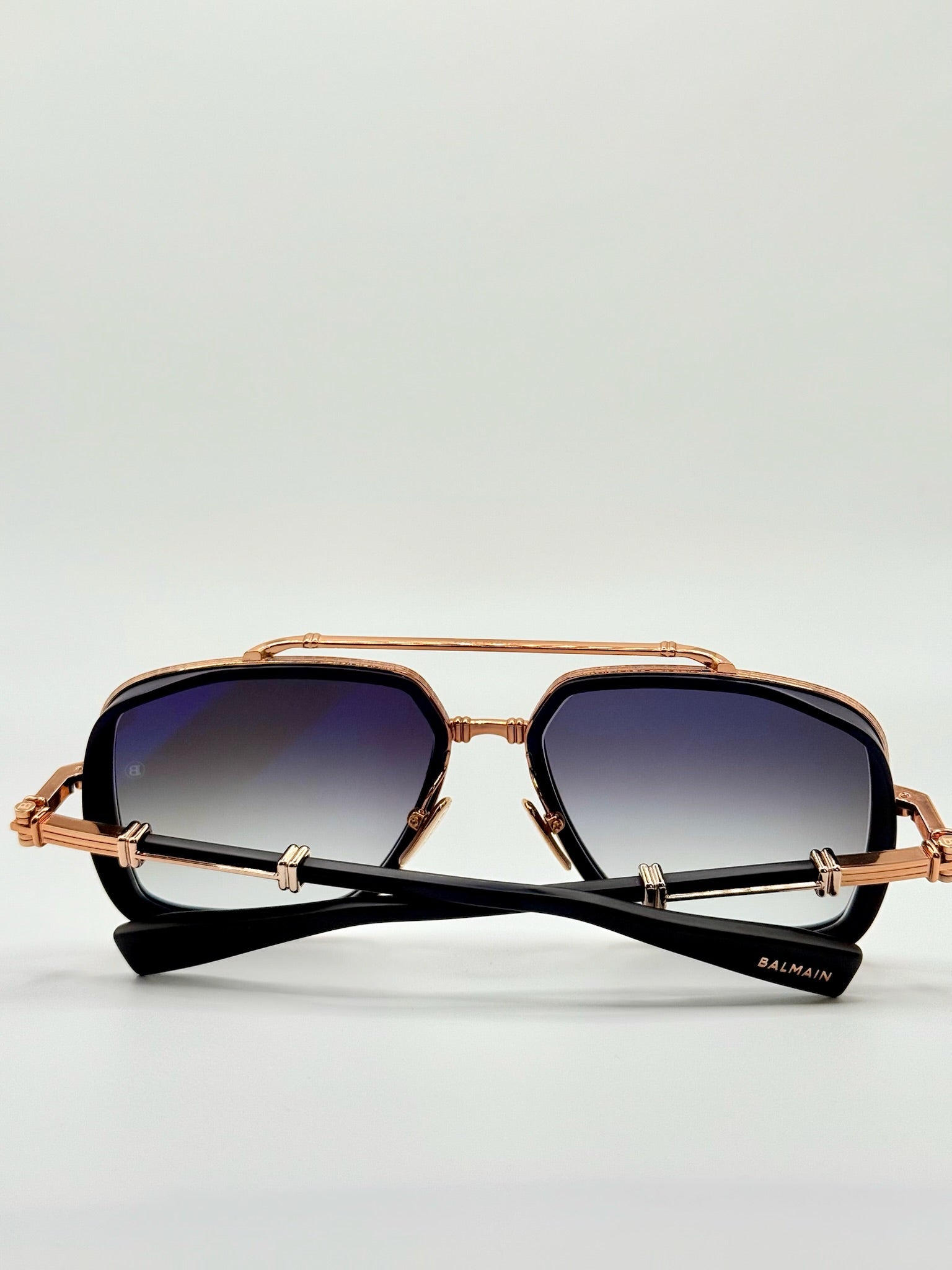 Officier Black/Gold