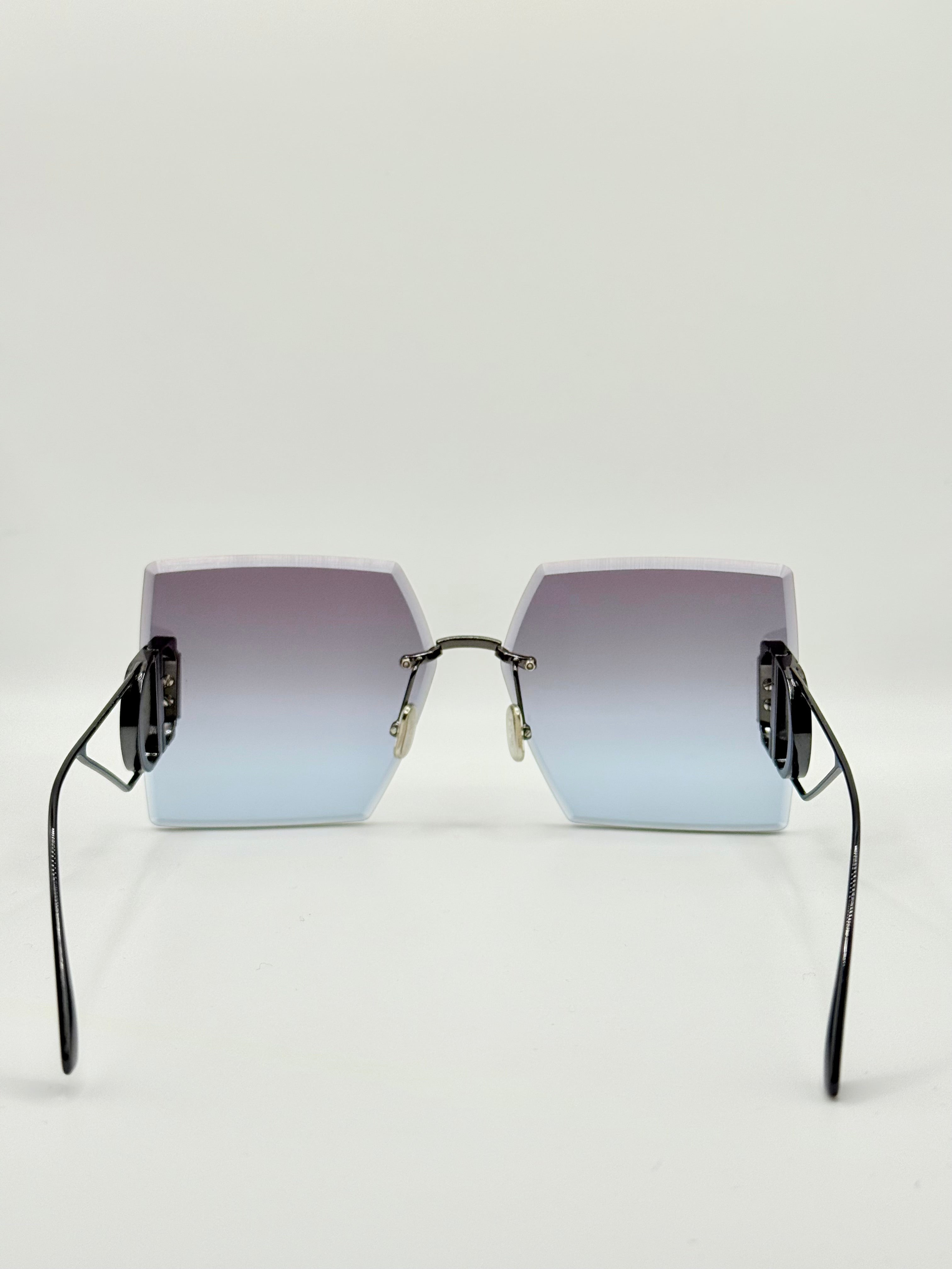 30Montaigne Black/Black