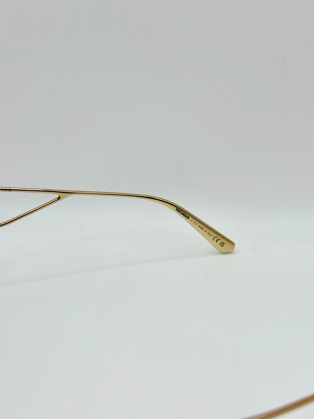 30Montaigne Gold/Green