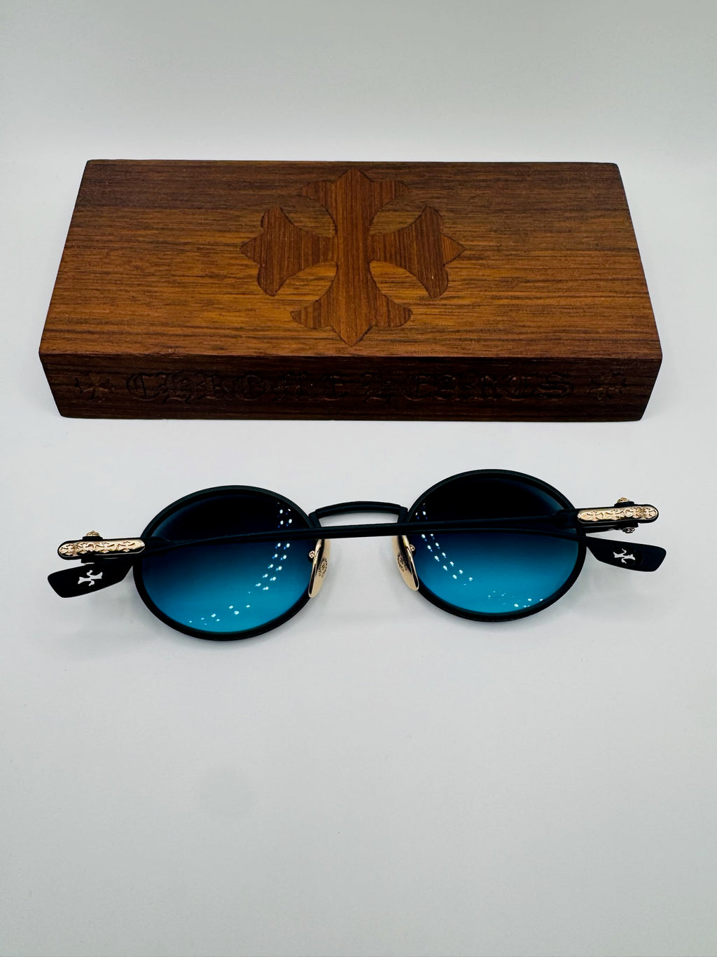 Honey Dipped "Oceans Depth"