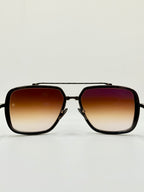 Officier Black