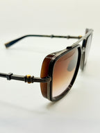 Officier Black