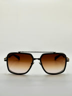 Officier Black
