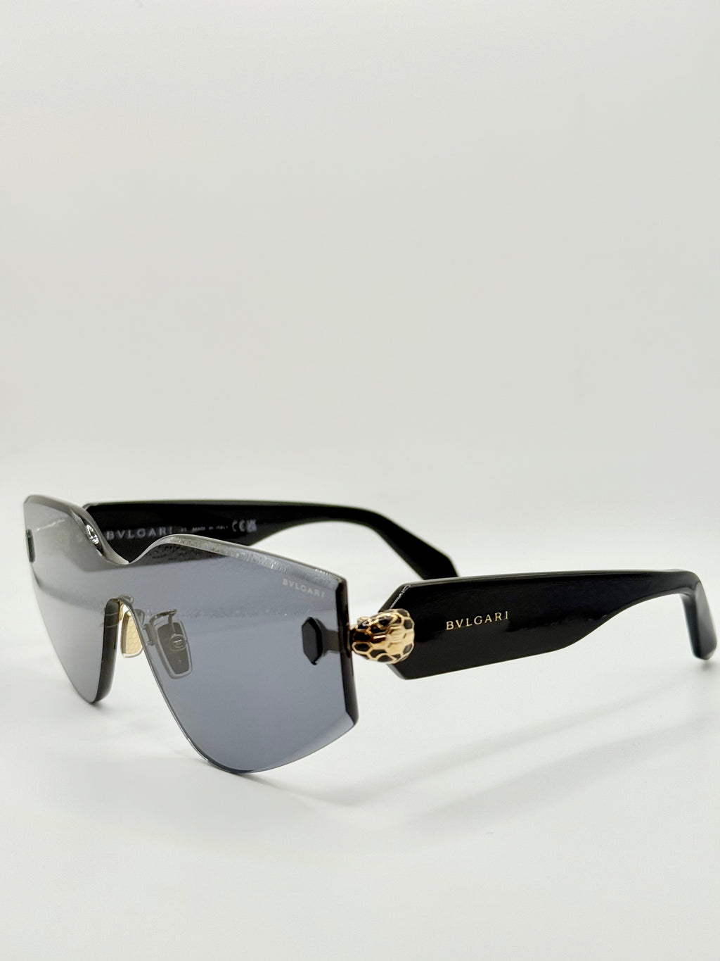 Serpenti Black Shield