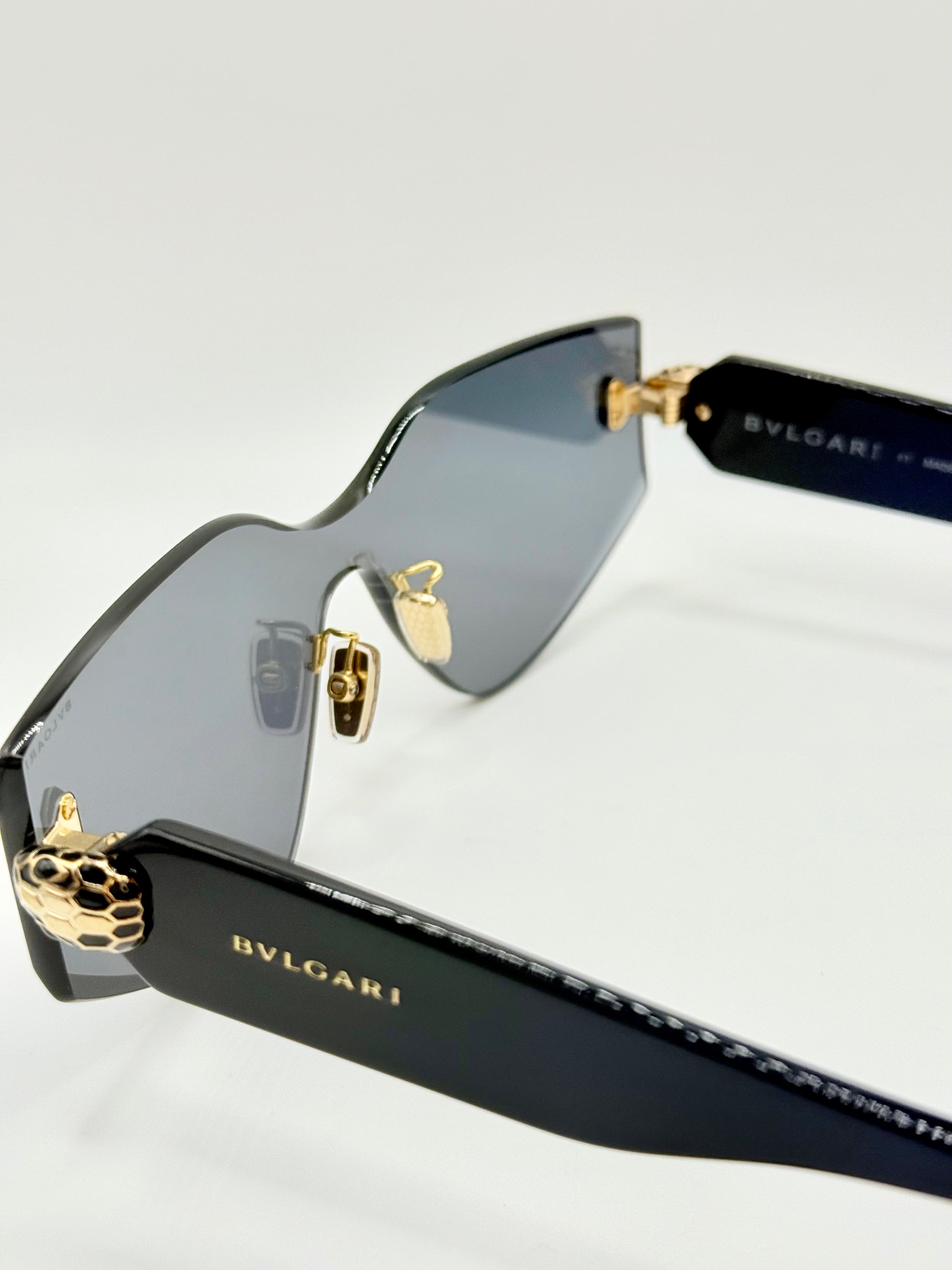 Serpenti Black Shield